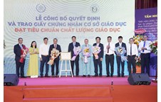Lễ công bố Quyết định và trao Giấy chứng nhận Kiểm định chất lượng Cơ sở giáo dục cho Trường Đại học Sư phạm Thể dục Thể thao Thành phố Hồ Chí Minh