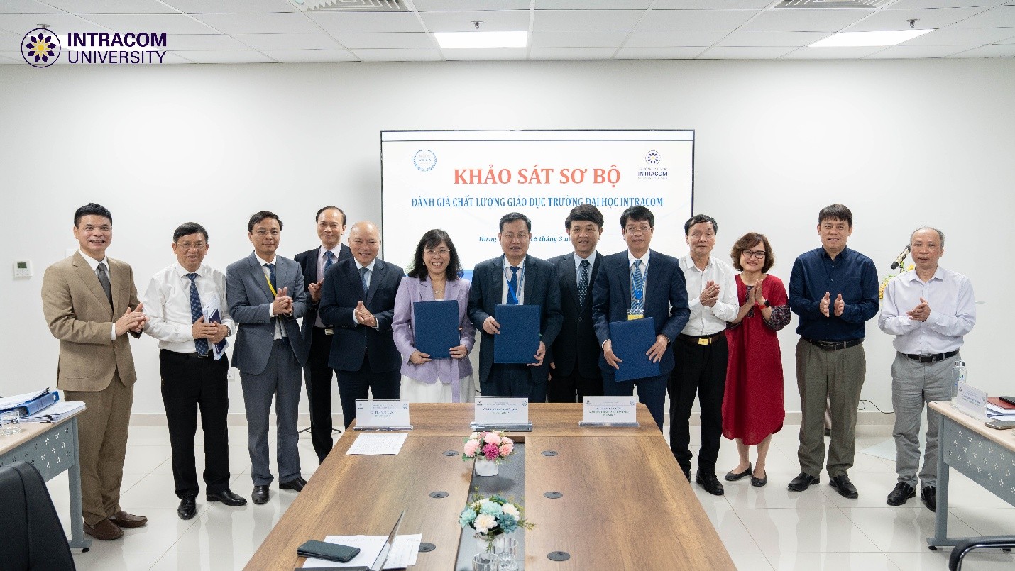  Khảo sát sơ bộ đánh giá chất lượng cơ sở giáo dục Trường Đại học Intracom