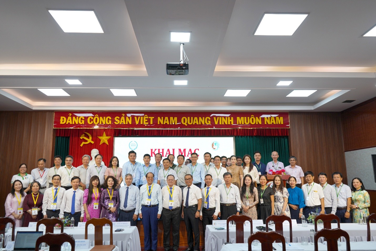  Khai mạc khảo sát chính thức đánh giá chất lượng cơ sở giáo dục Trường Đại học Tài nguyên và Môi trường Thành phố Hồ Chí Minh